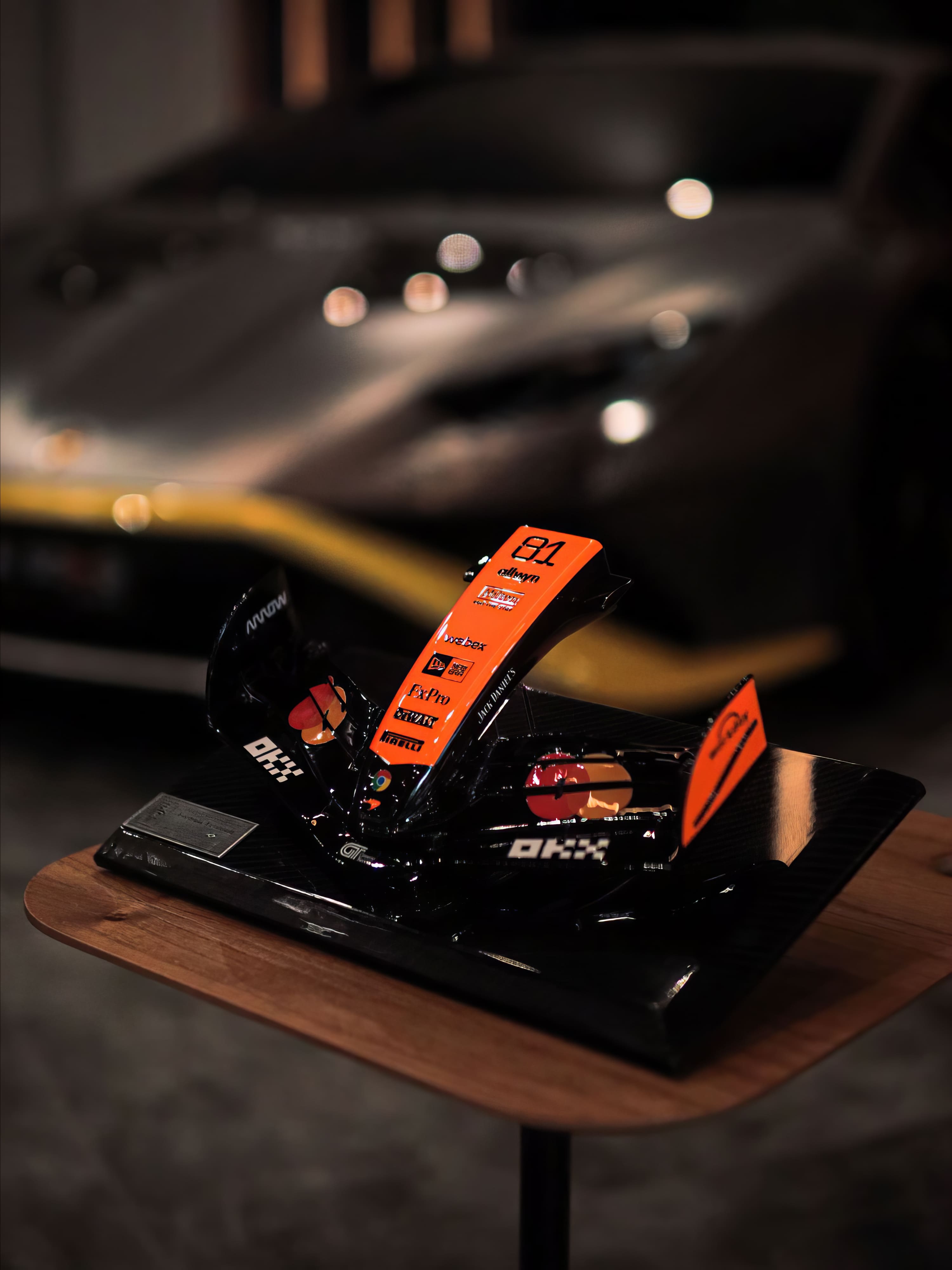 Bico de F1 - MCL39 2025 - Lateral
