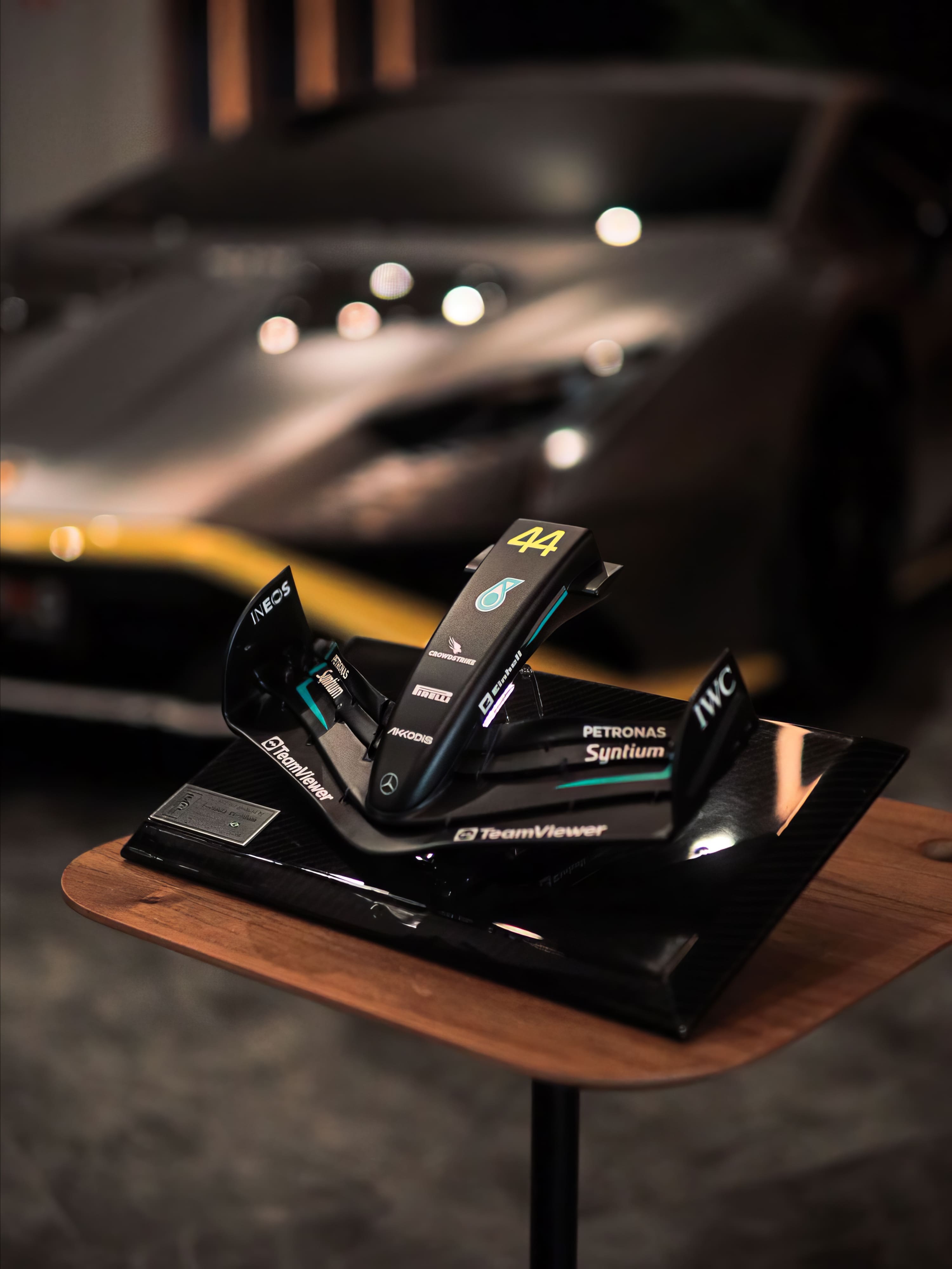 Bico de F1 - W14 2023 - Lateral